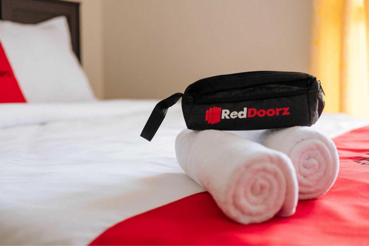 Reddoorz @ Jalan Padat Karya Prabumulih Perabumulih Экстерьер фото
